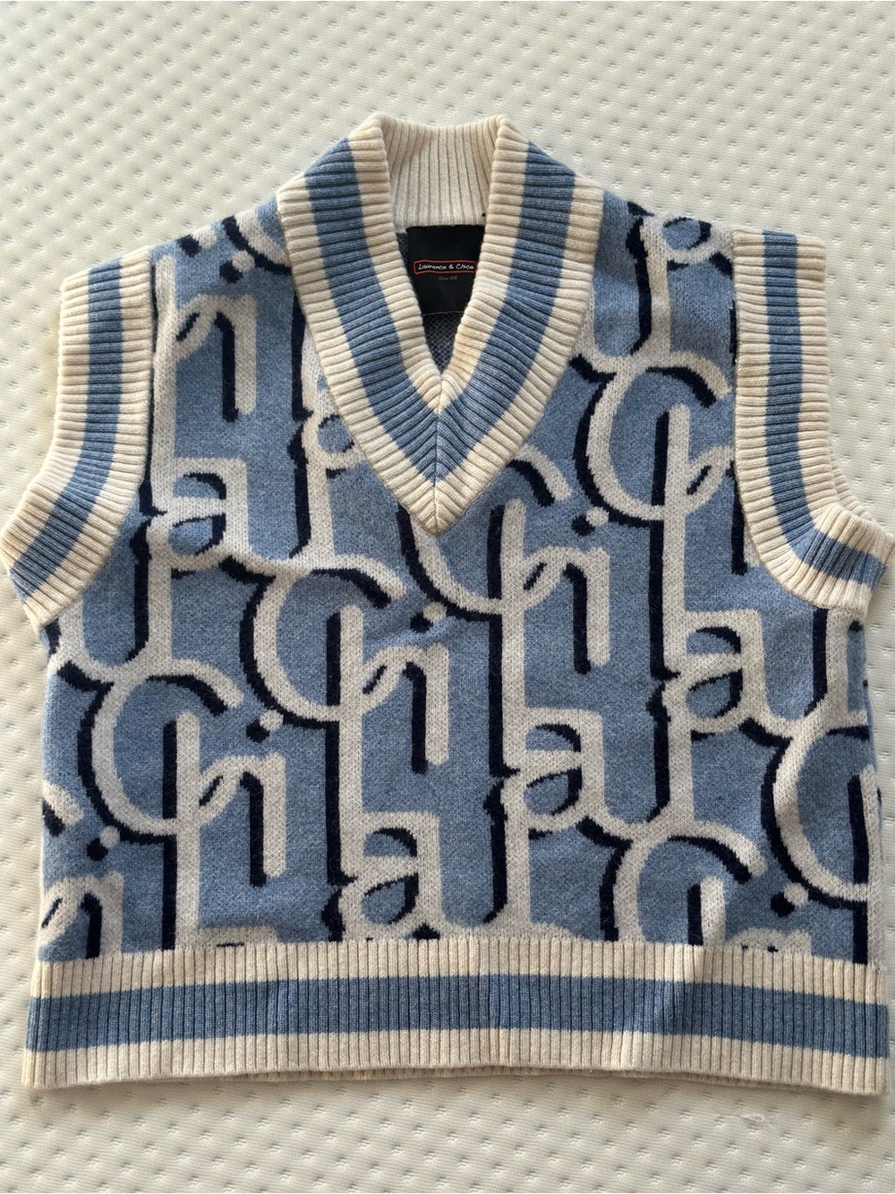 Laurence & Chico Light Blue and Cream Knit Vest